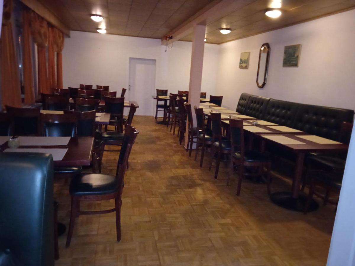 Hotel & Restaurant Zum Adlersberg Schleusingen Kültér fotó