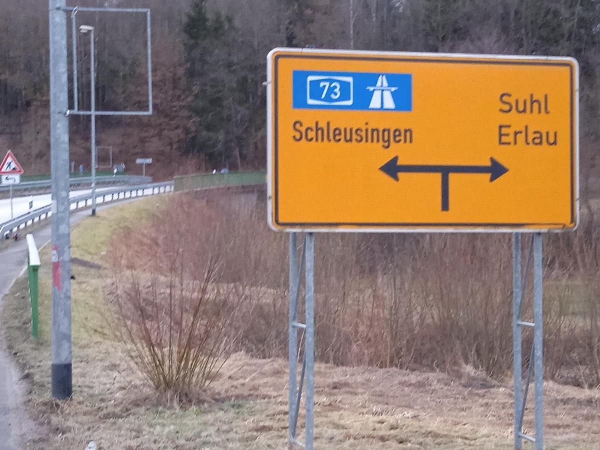 Hotel & Restaurant Zum Adlersberg Schleusingen Kültér fotó