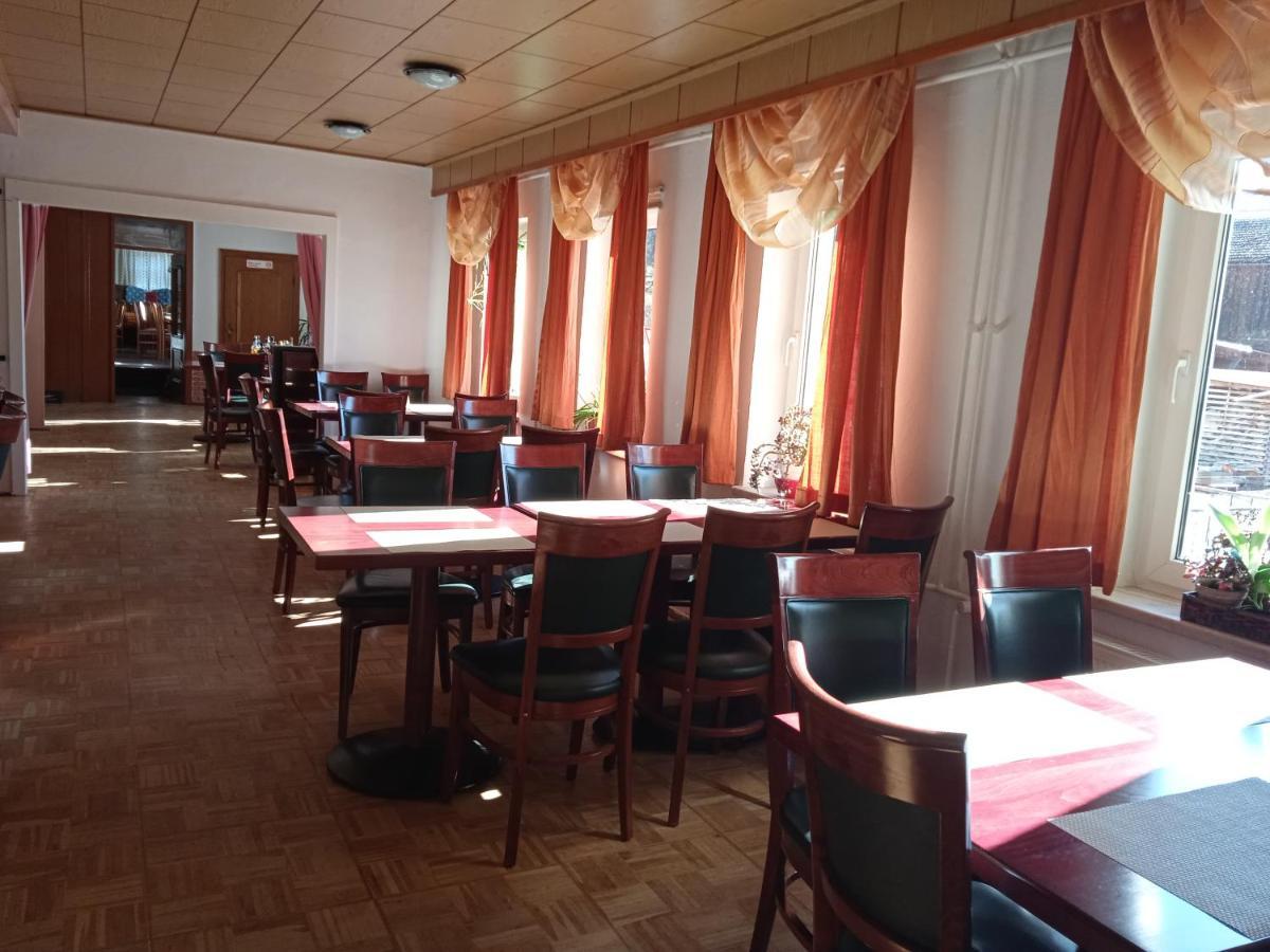 Hotel & Restaurant Zum Adlersberg Schleusingen Kültér fotó